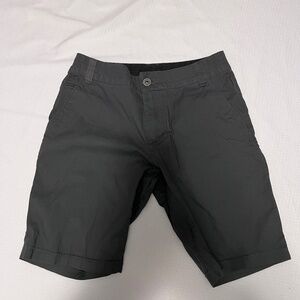 Kuhl resistor lite chino short 28